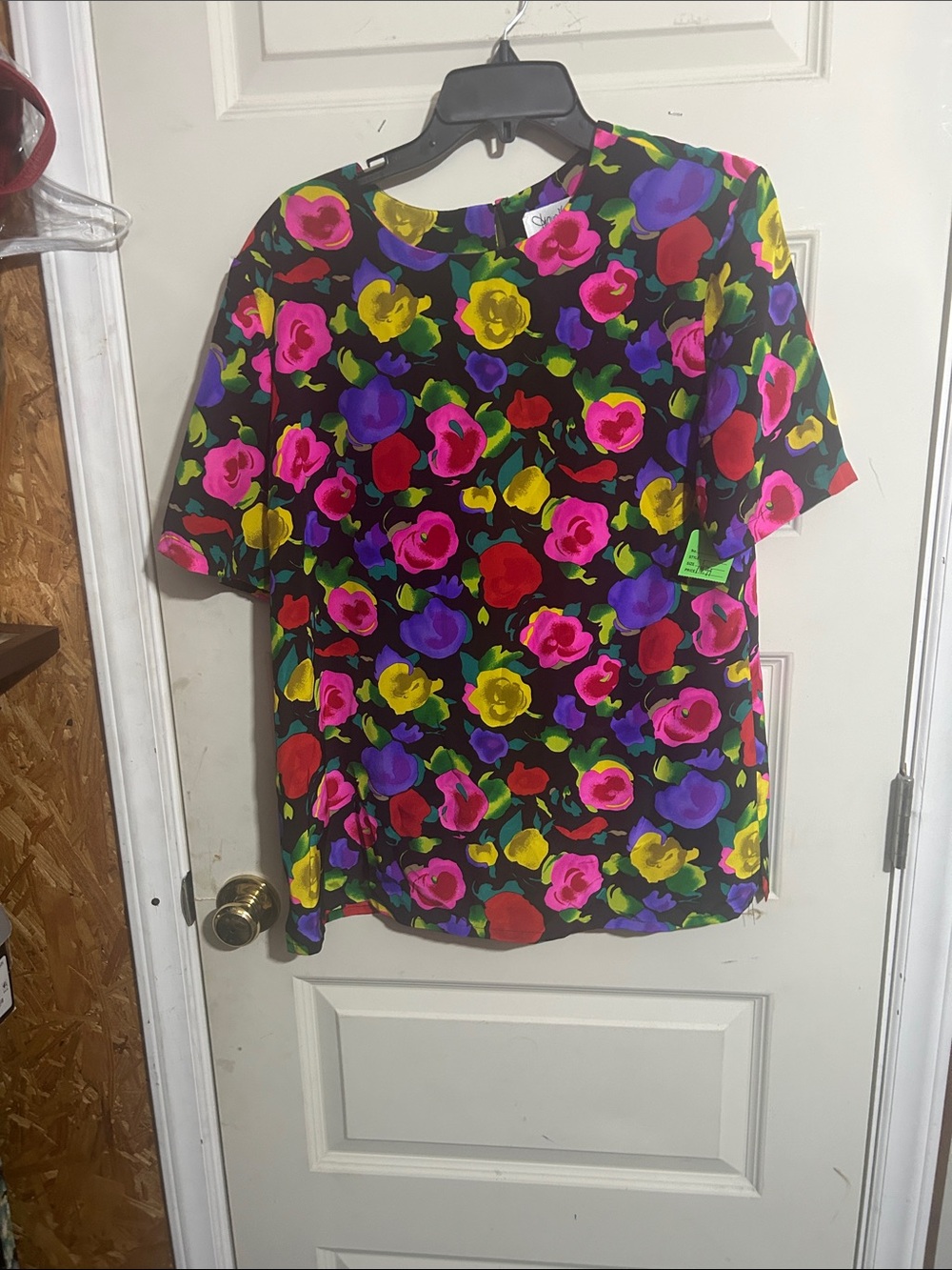Floral Short-Sleeve Blouse in Black with Multicolor Flowers